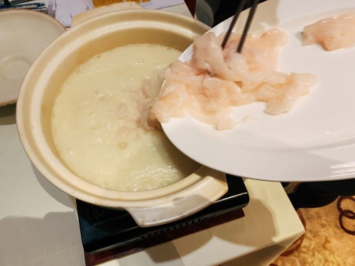 05- 魚粥滾鯢肉