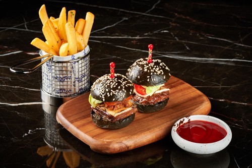 The Lounge - Wagyu Beef Cheek Sliders 1