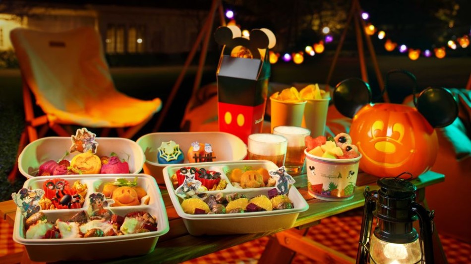 HKDL_HW_Hotel_Halloween Starlight Picnic Package with beer