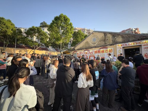 54679c51b0dba4f36af5eea3579a7bfc