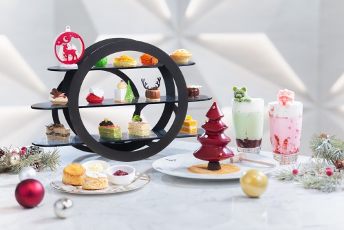 ������ F&B - Ħ��˹����